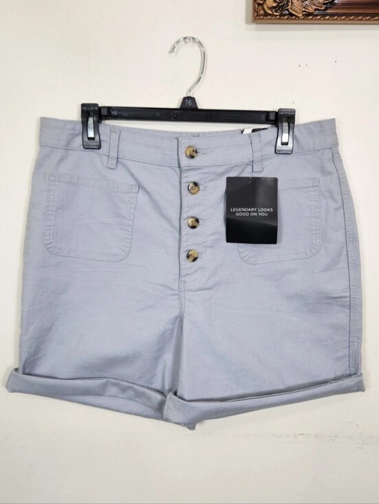 Lee Pants - Lee Women’s Size 14 Medium Relaxed Fit High Rise gray Shorts  Stretch NWT 02